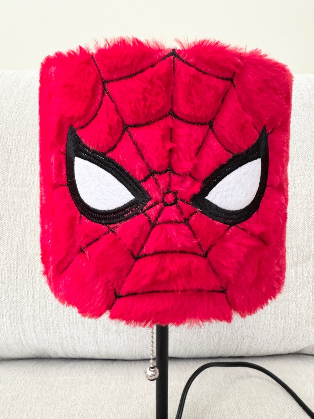 Marvel Red Spider-Man Plush Table Lamp - Picture 6 of 7